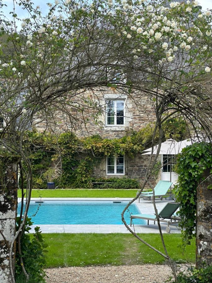 Manoir Du Vau D Arz Gites Et Chambres D Hotes Avec Piscine Malansac Εξωτερικό φωτογραφία